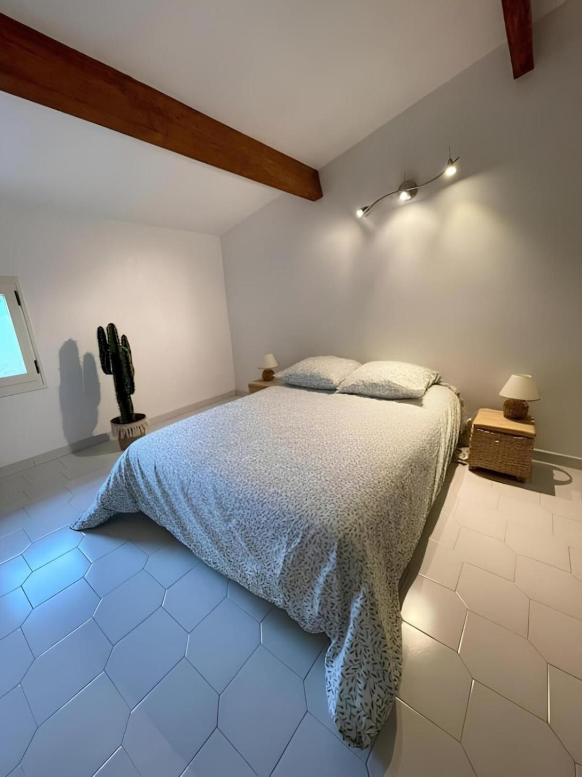Saint-Julien-de-Peyrolas Les Oliviers - Villa 10 People - 5 Min Ardeche מראה חיצוני תמונה